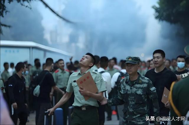 退伍后明白這件事你就已經贏了(圖4)