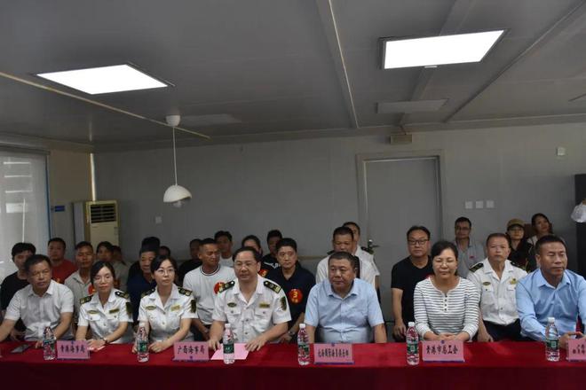 廣西海事局依托西江船員水上綜合服務(wù)站舉辦船員技能競賽(圖1)