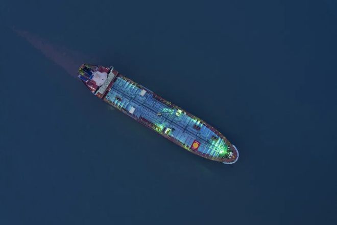 【招聘】4個職位！——興通海運招聘啦！(圖1)