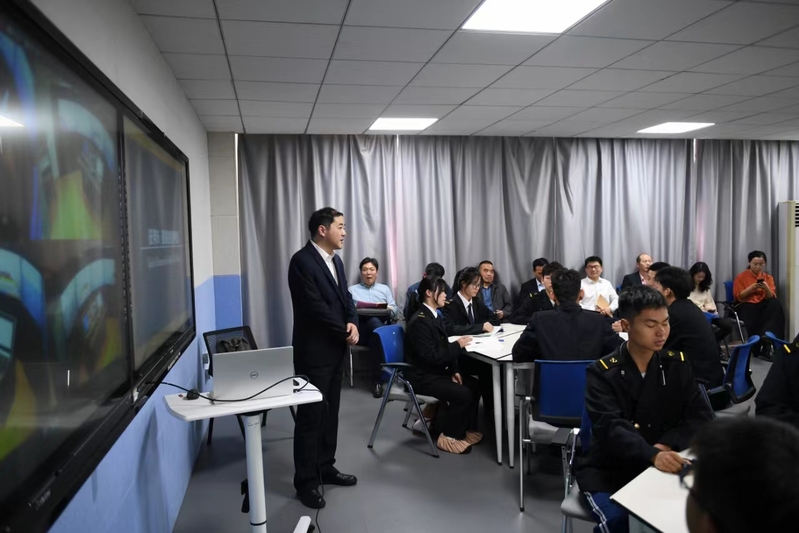 航海驚魂！遠(yuǎn)洋船長(zhǎng)公海遇害揭秘深海背后的罪惡交易？(圖1)