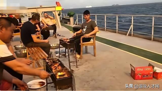 Kaiyun：了解過(guò)海員的生活才懂退役軍人為啥這么愛(ài)它(圖3)